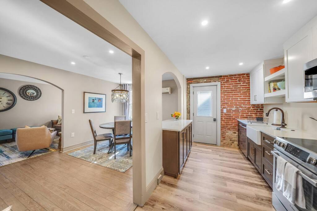 Luxury Apartment In Historic Carriage House Kennett Square Exterior foto